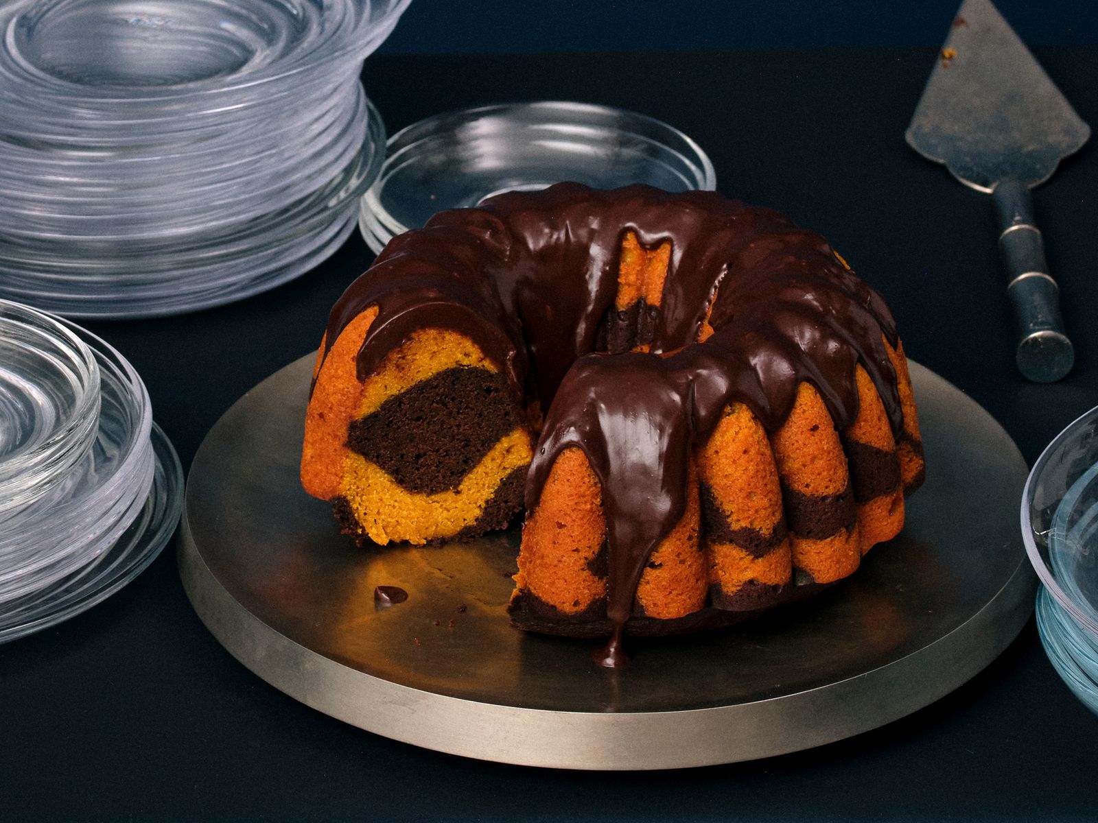 Chocolate-Pumpkin Marble Cake